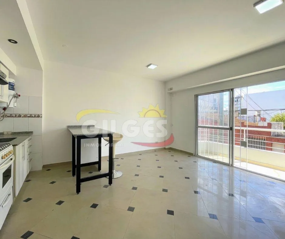 Departamento en CERRITO  al 600, Ramos Mejia