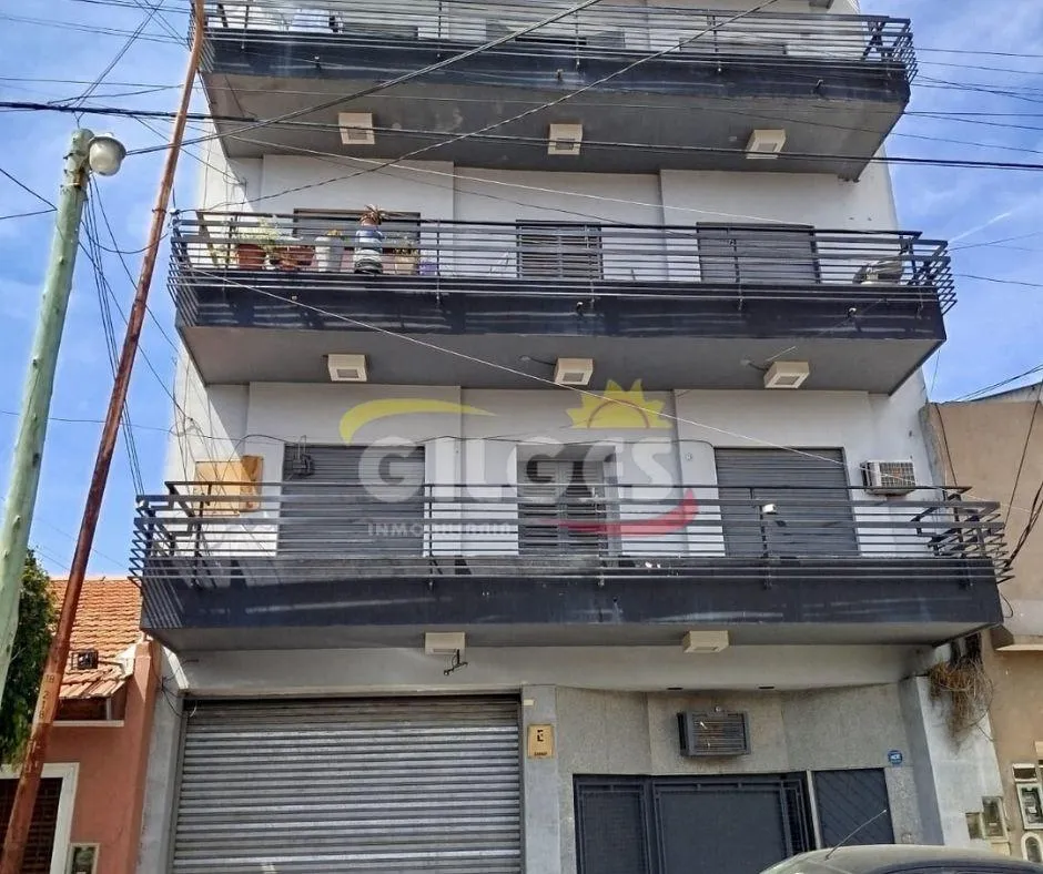 Departamento en ONCATIVO  al 200, Ramos Mejia