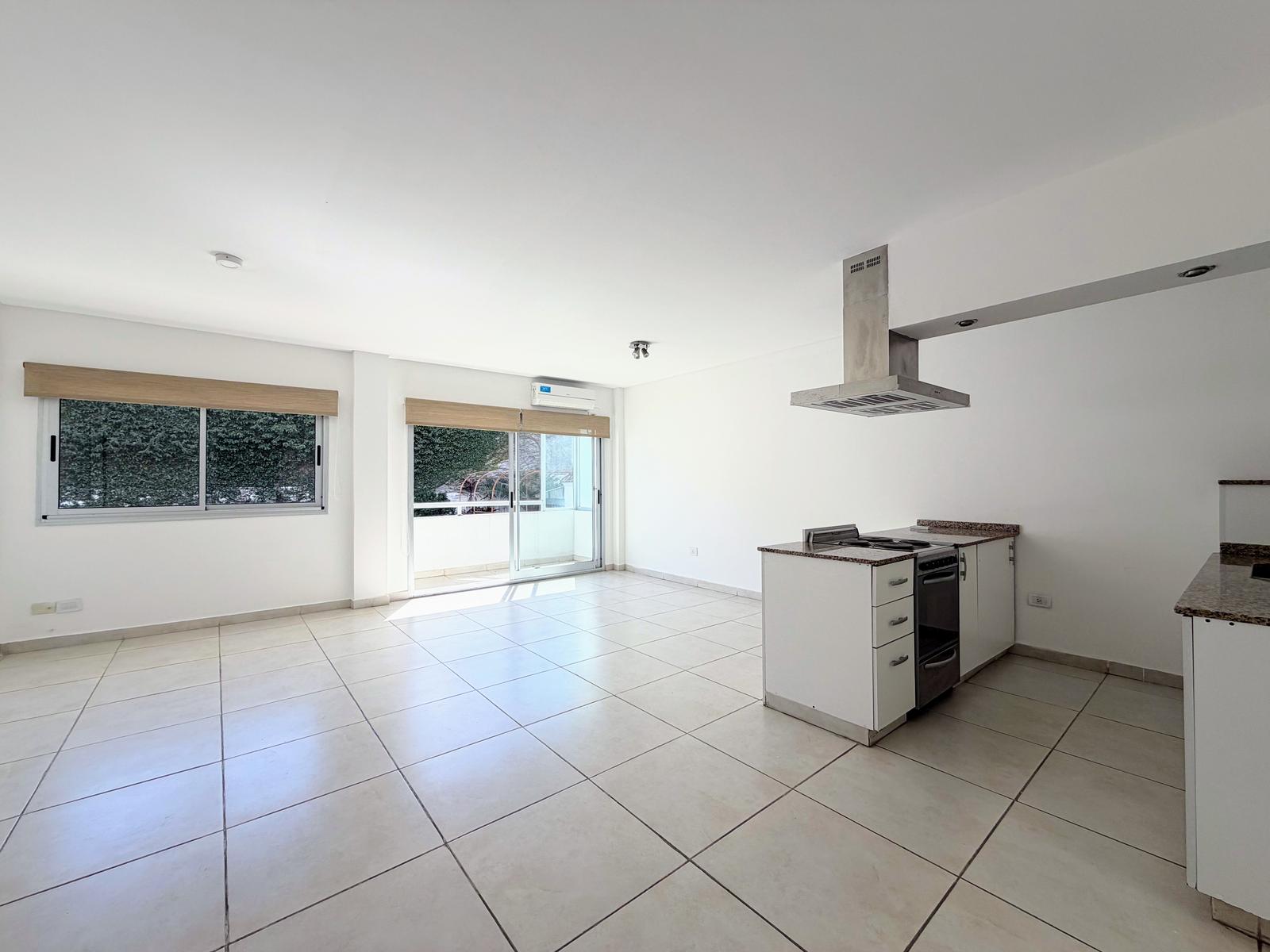 Departamento en SIMBRON al 3000