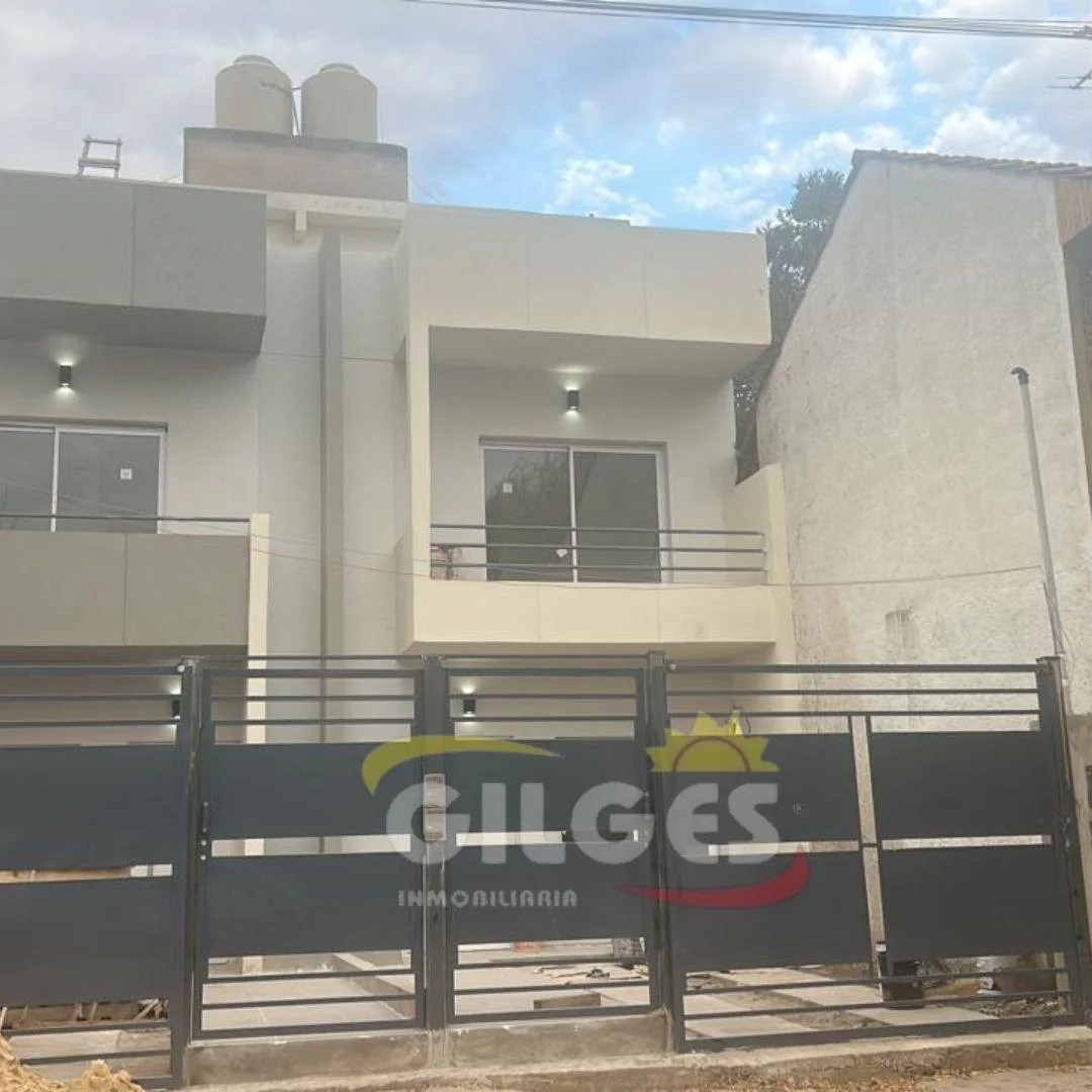 Casa en CHILE al 900