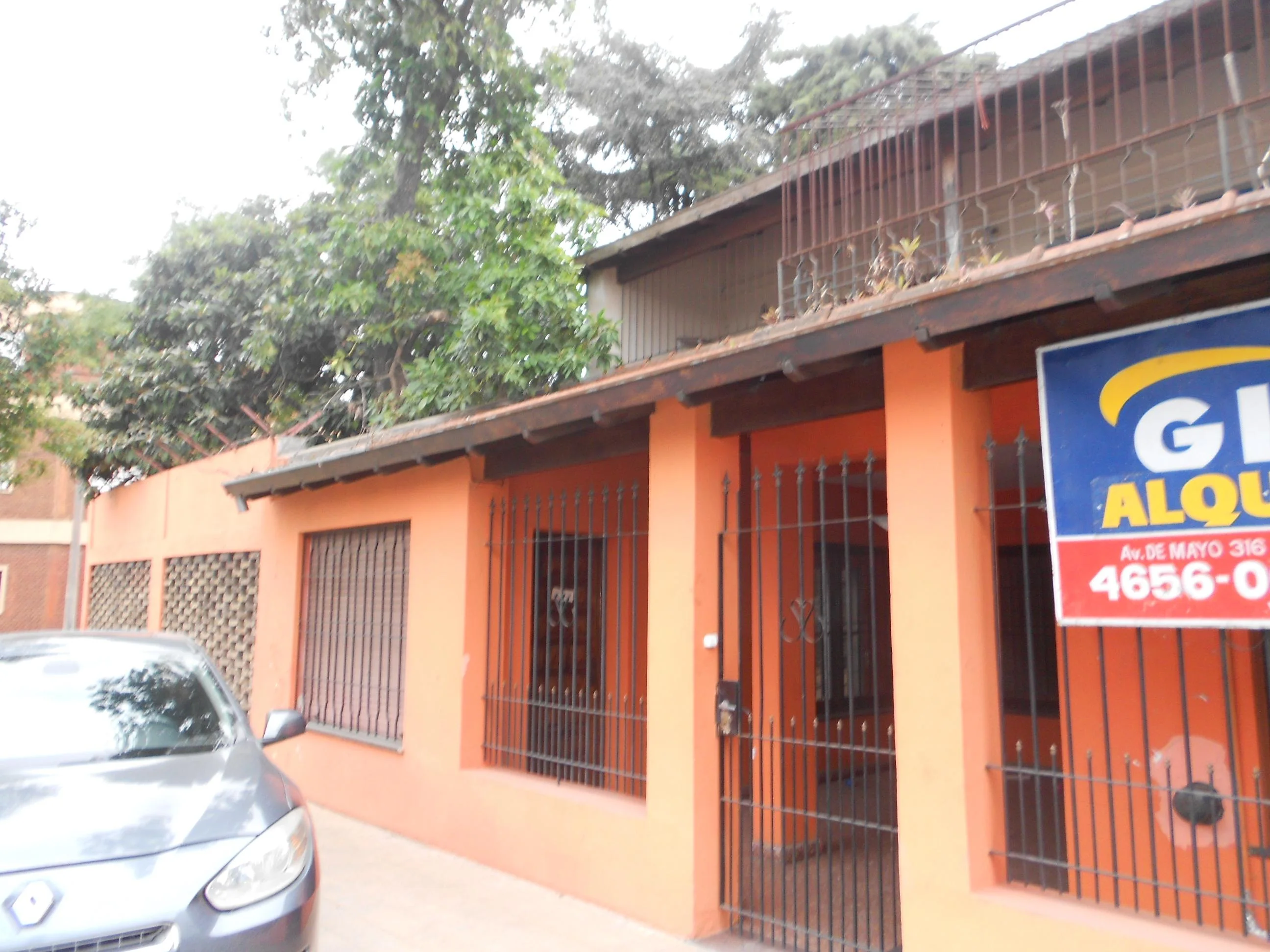 Casa en PERIBEBUY  al 2300