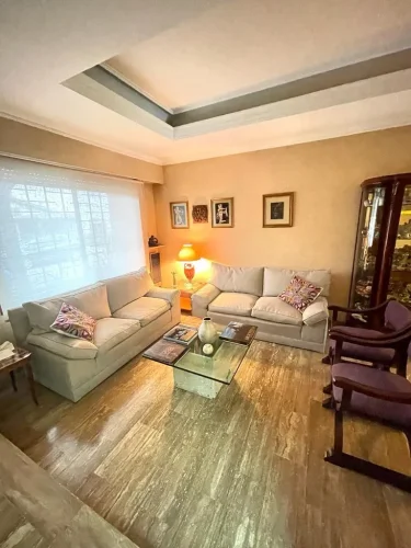 Excelente Chalet 6 Ambientes en Ramos Mejía   Apto Crédito