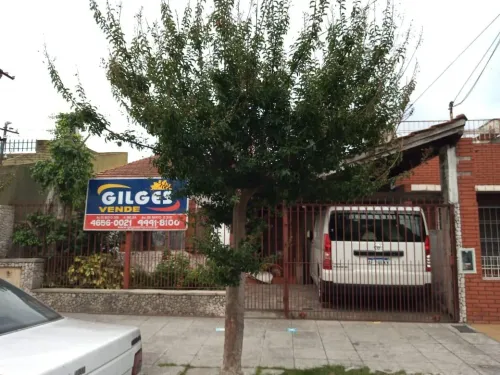 Chalet 3 Ambientes sobre lote de 8.66x27m²   Apto Credito