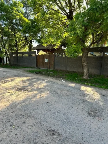 Casa 4 Ambientes sobre lote de 24,73x45.50mts.  en JUAN M. ESTRADA al 1400