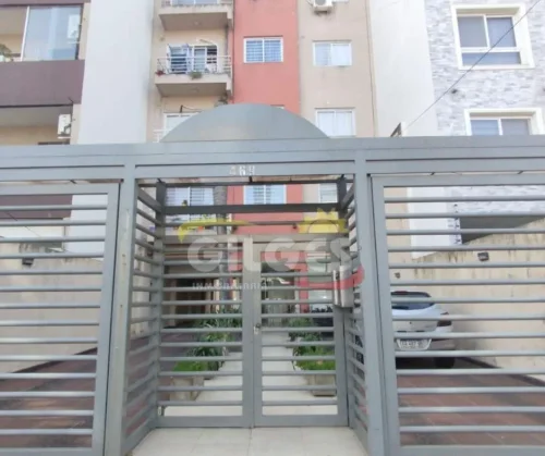 ¡Imperdible! Departamento 3 Ambientes con Cochera Cubierta – Excelente Ubicación, Apto Crédito