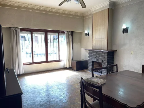 Casa en CASTELLI al 300