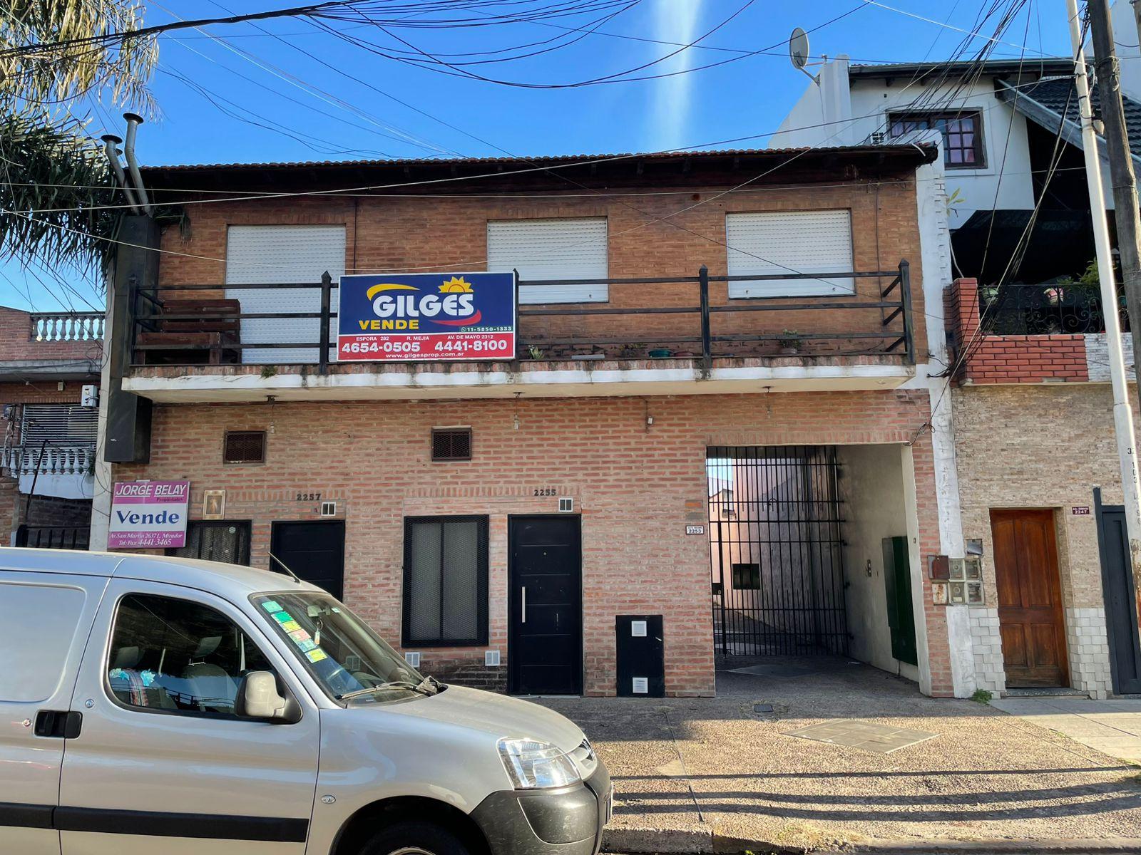 Departamento 3 Ambientes al frente con Balcón y Garage APTO CREDITO