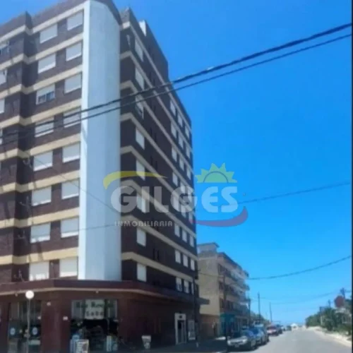 Departamento 3 Ambientes en Excelente Ubicación - A 50 Metros de la Playa