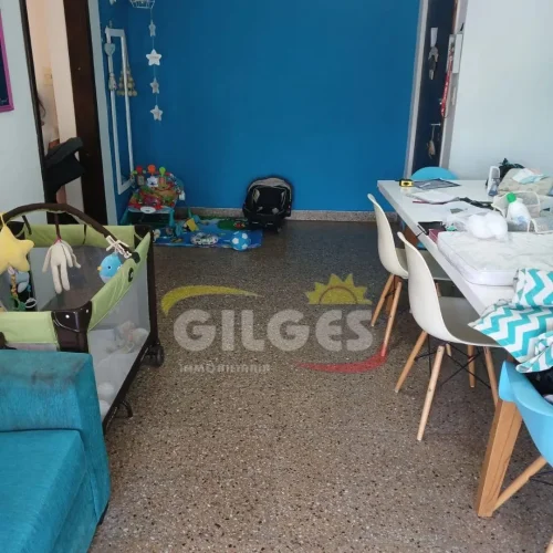 Departamento 3 Ambientes amplios  en RAMON FALCON  al 1500