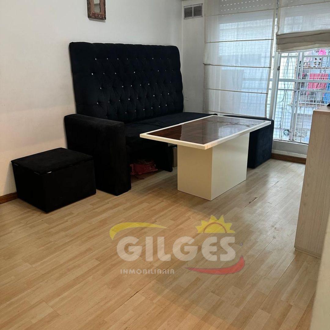 Departamento 2 Ambientes en muy buen estado.   en NECOCHEA  al 400