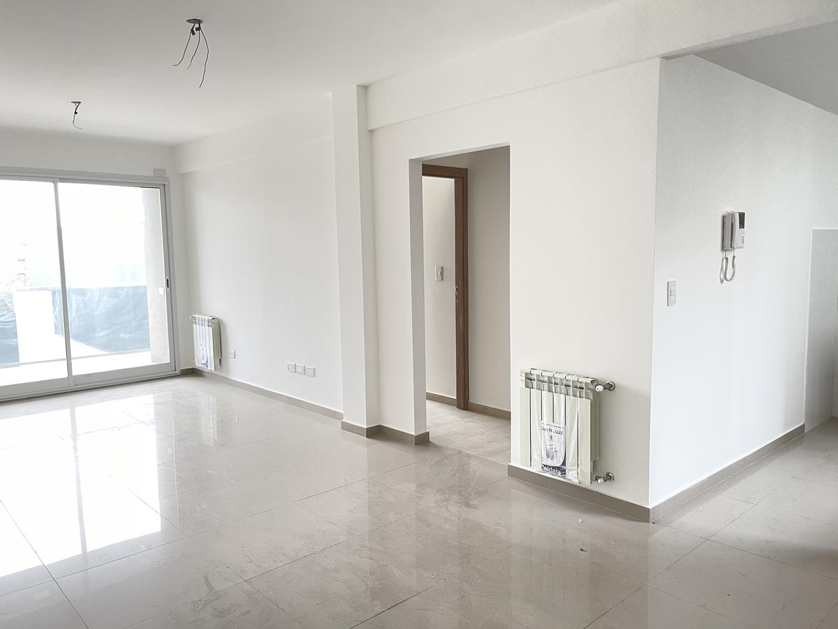 Departamento 2 Ambientes A Estrenar con Balcón y Parrilla