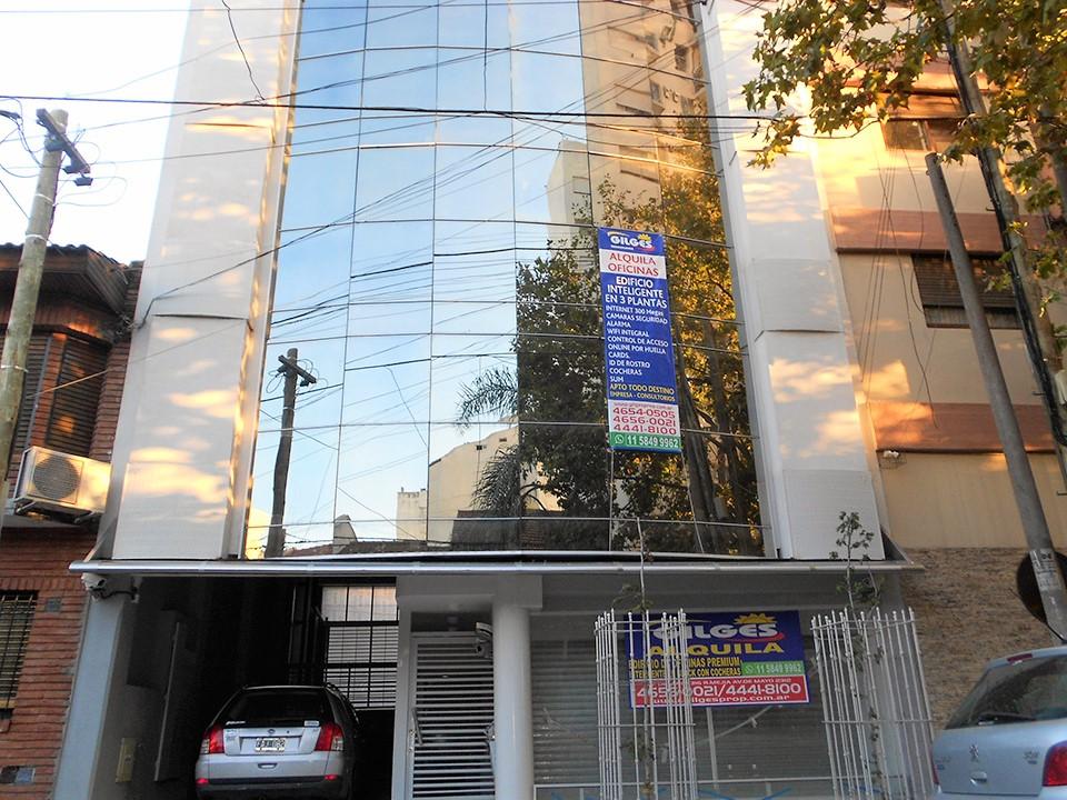 Importante Edificio Inteligente en 3 plantas en Ramos Mejía. Destino comercial