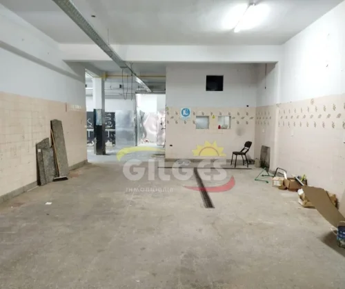 Galpón 200m² en muy Buen Estado