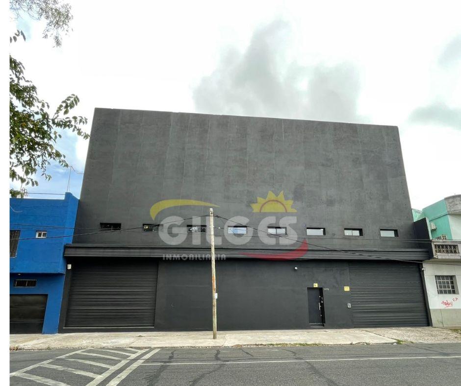 Galpón en SANTIAGO LINIERS al 3600