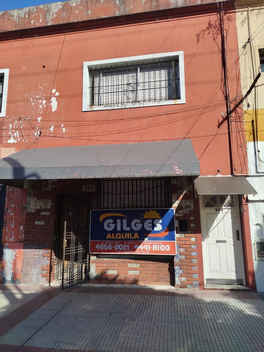 Local en EVA PERON  al 900