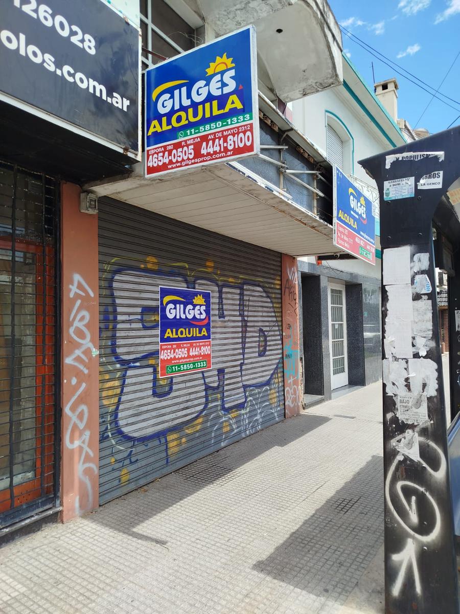 Local en AV. RIVADAVIA al 12500