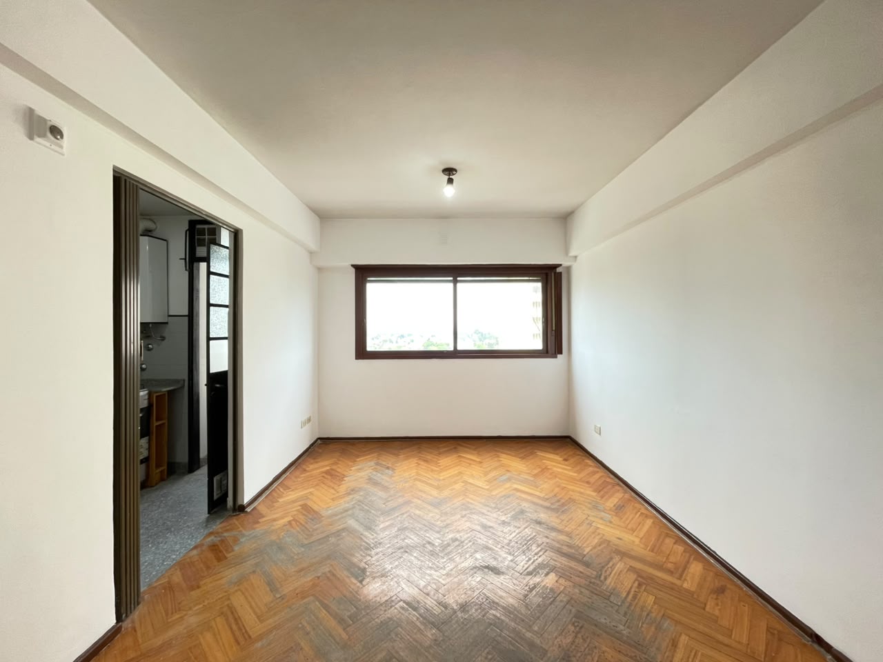 Departamento 1 ambiente en Ramos Mejía