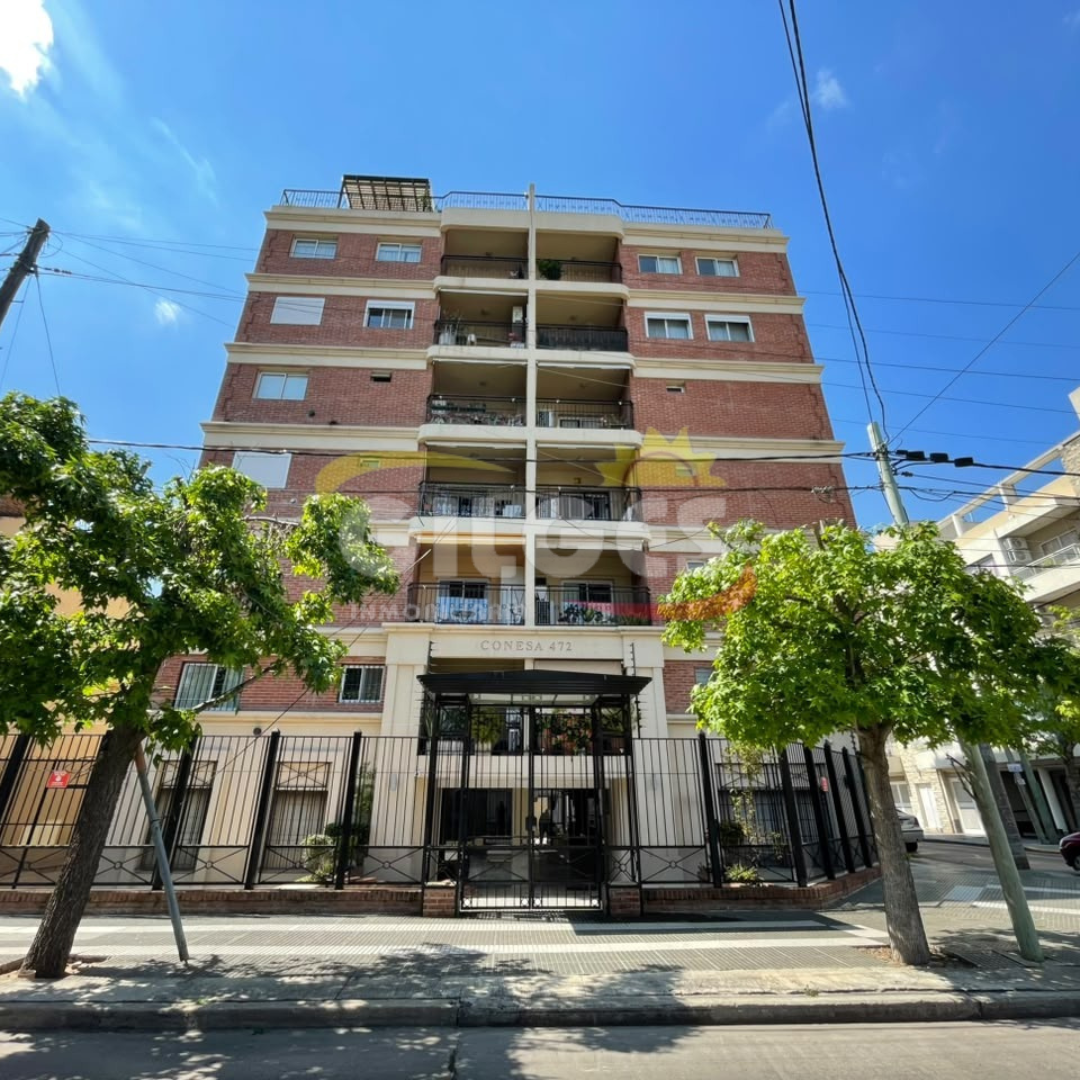 Departamento 3 amb con cochera cubierta Ramos Mejía de categoría