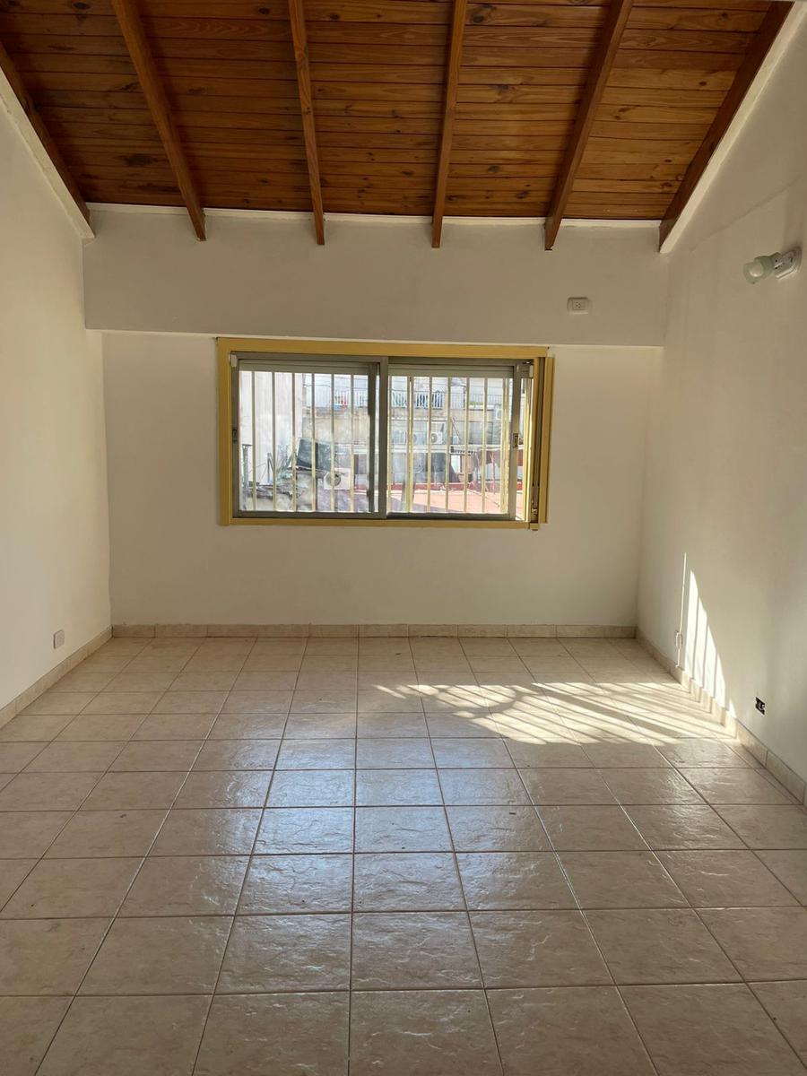 Departamento en BOLIVAR al 200, Ramos Mejia
