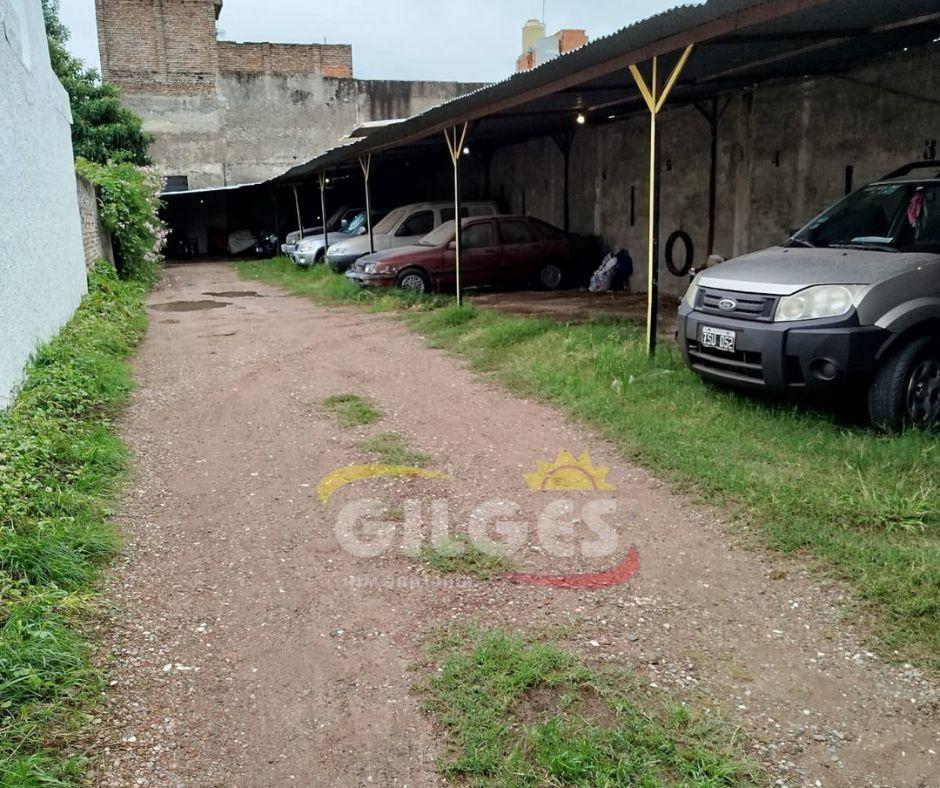 Cochera en LARREA al 1200, Ramos Mejia