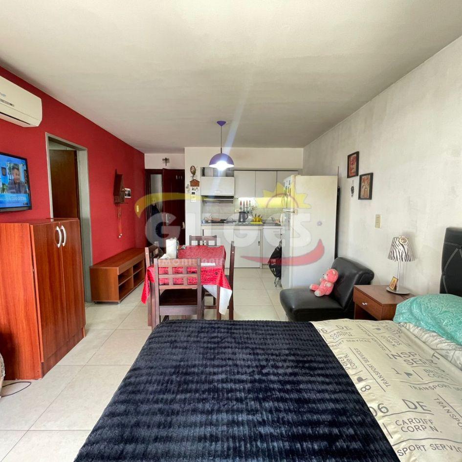 Departamento en SALTA  al 300, Morón