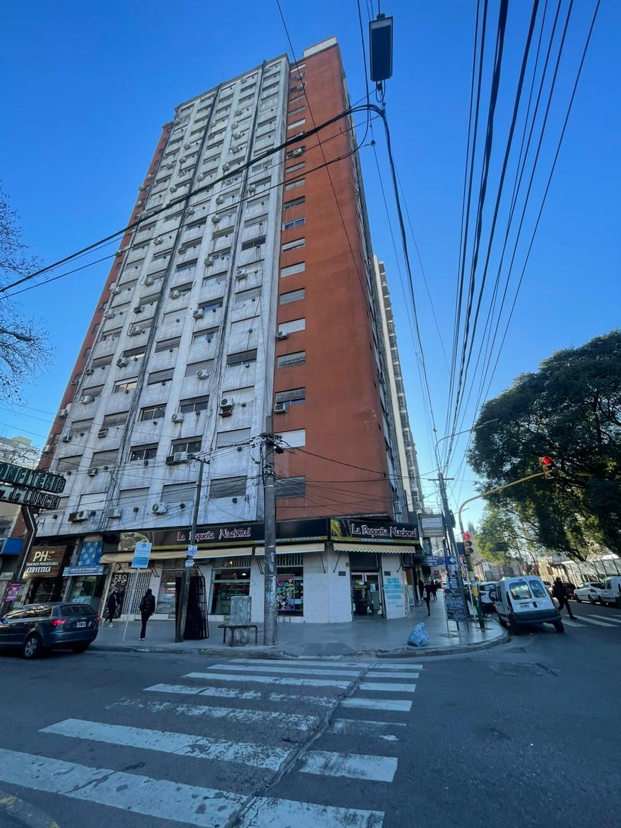 Departamento en ALEM al 100, Ramos Mejia